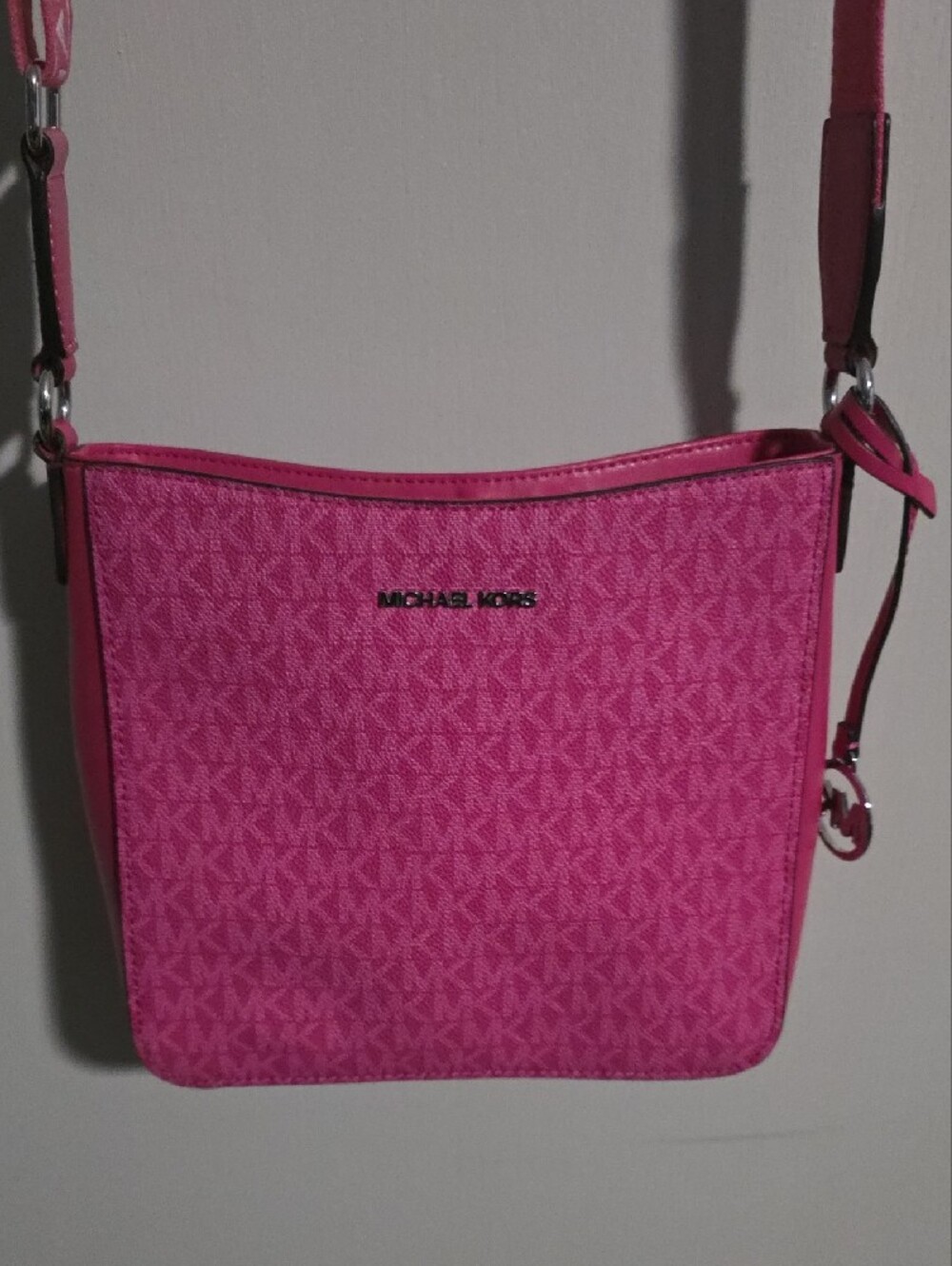 Michael Kors Hot Pink Signature Crossbody Bag